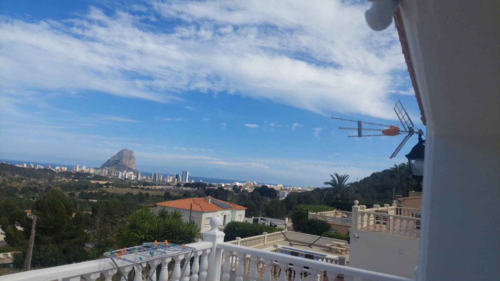 7 bedroom Villa for sale in Calpe / Calp with pool garage - € 850,000 (Ref: 8983246)