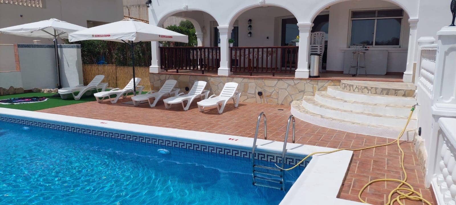 7 bedroom Villa for sale in Calpe / Calp with pool garage - € 850,000 (Ref: 8983246)
