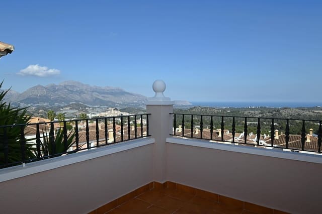 3 Zimmer Villa zu verkaufen in Polop mit Pool Garage - 465.000 € (Ref: 8986342)