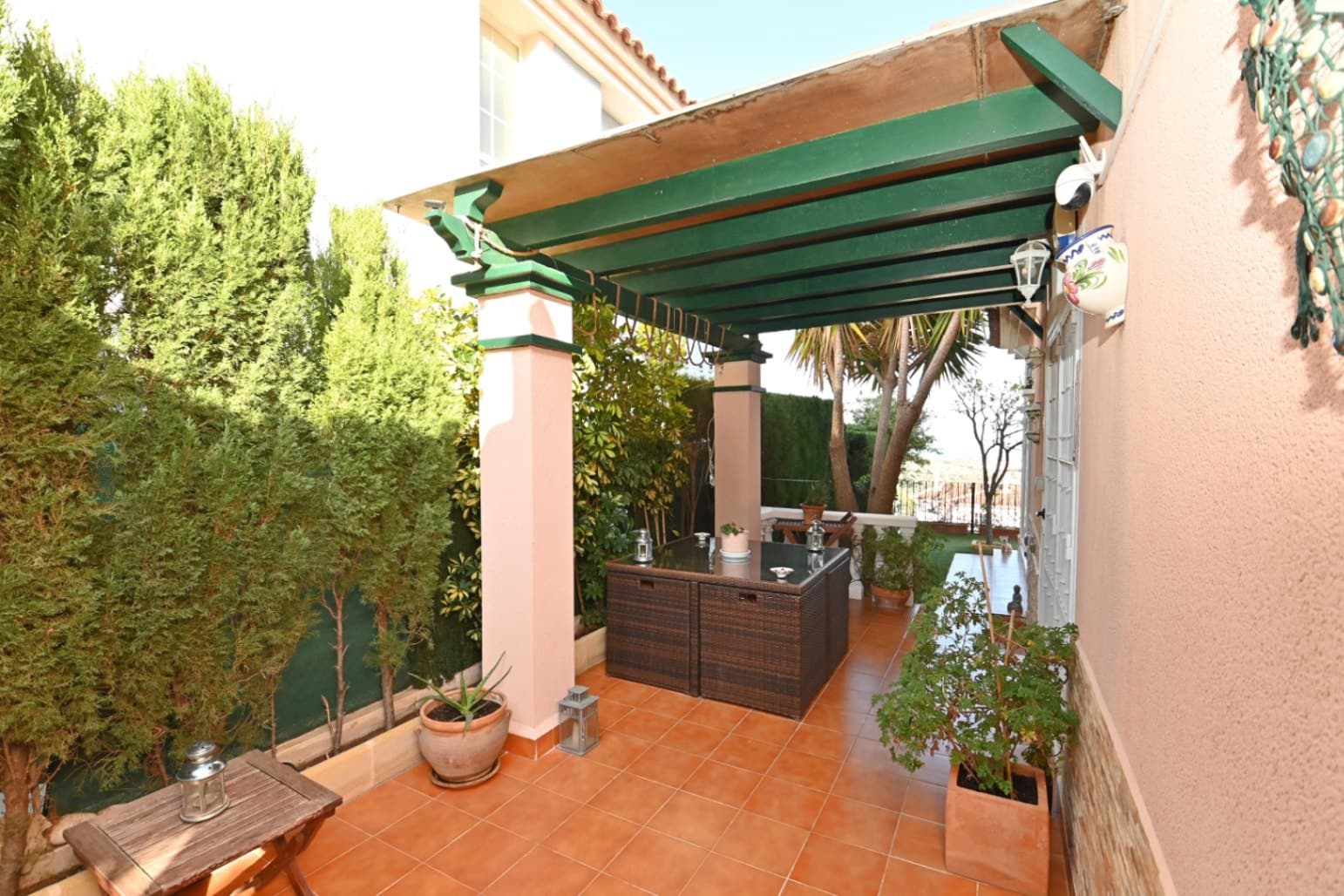 3 Zimmer Villa zu verkaufen in Polop mit Pool Garage - 465.000 € (Ref: 8986342)