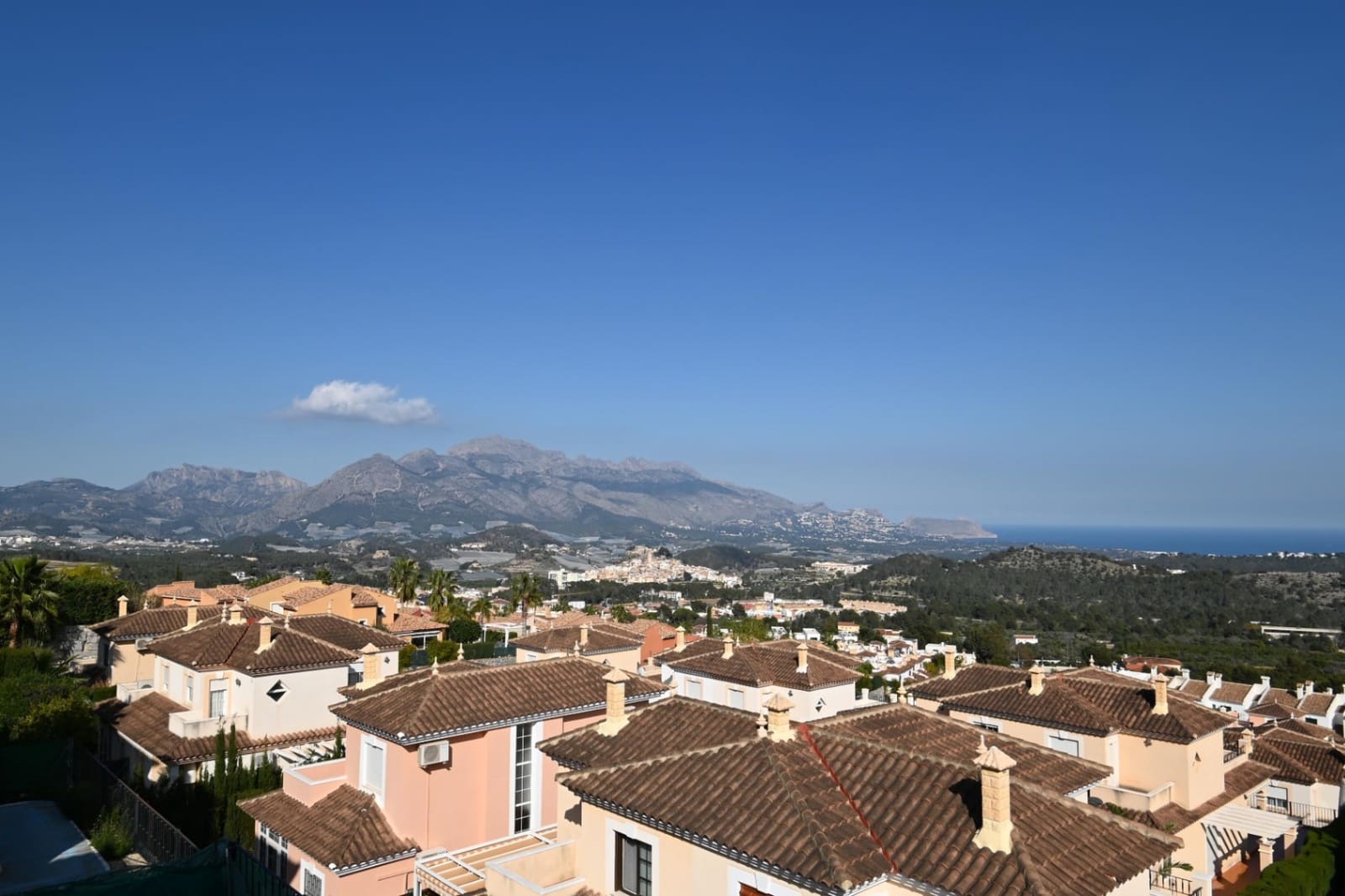 3 Zimmer Villa zu verkaufen in Polop mit Pool Garage - 465.000 € (Ref: 8986342)