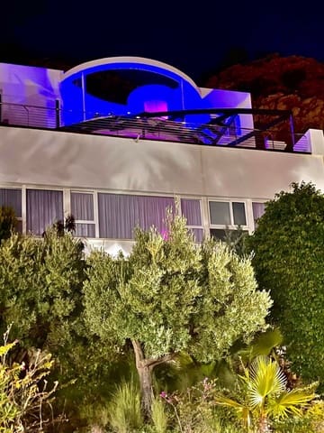 Chalet de 4 habitaciones en Altea en venta con piscina garaje - 1.210.000 € (Ref: 8986346)