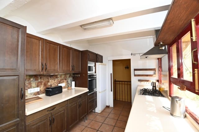 5 slaapkamer Huis te koop in Polop - € 399.000 (Ref: 8986350)