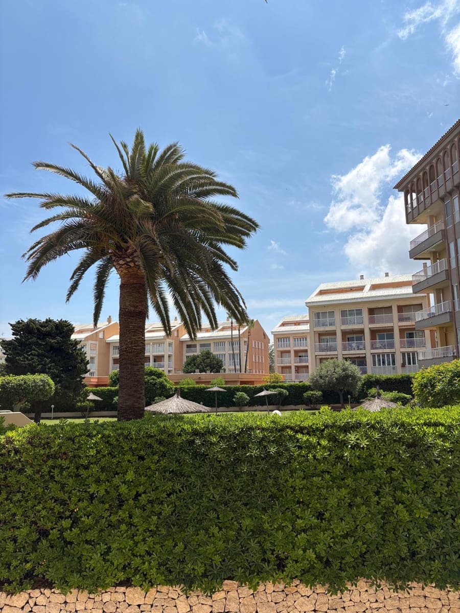 Kommersiell til salgs i Arenal med svømmebasseng - € 280 000 (Ref: 8987310)