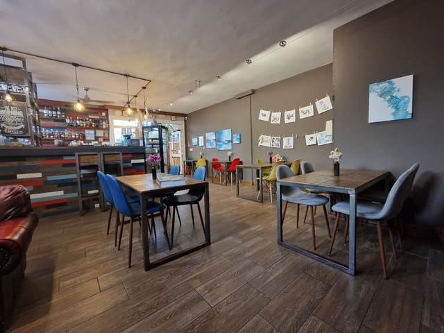 Restaurante/Bar para venda em Moraira, Teulada-Moraira - 135 000 € (Ref: 8989984)