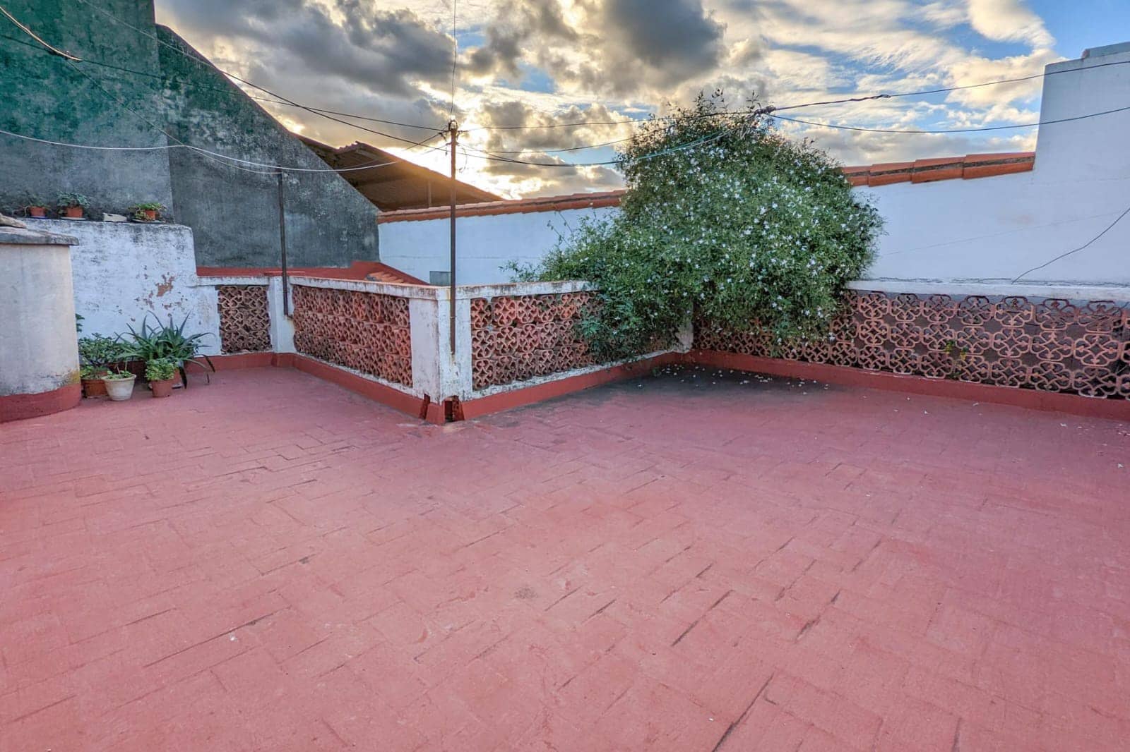 4 soveværelse Byhus til salg i Benidoleig - € 159.000 (Ref: 8989987)