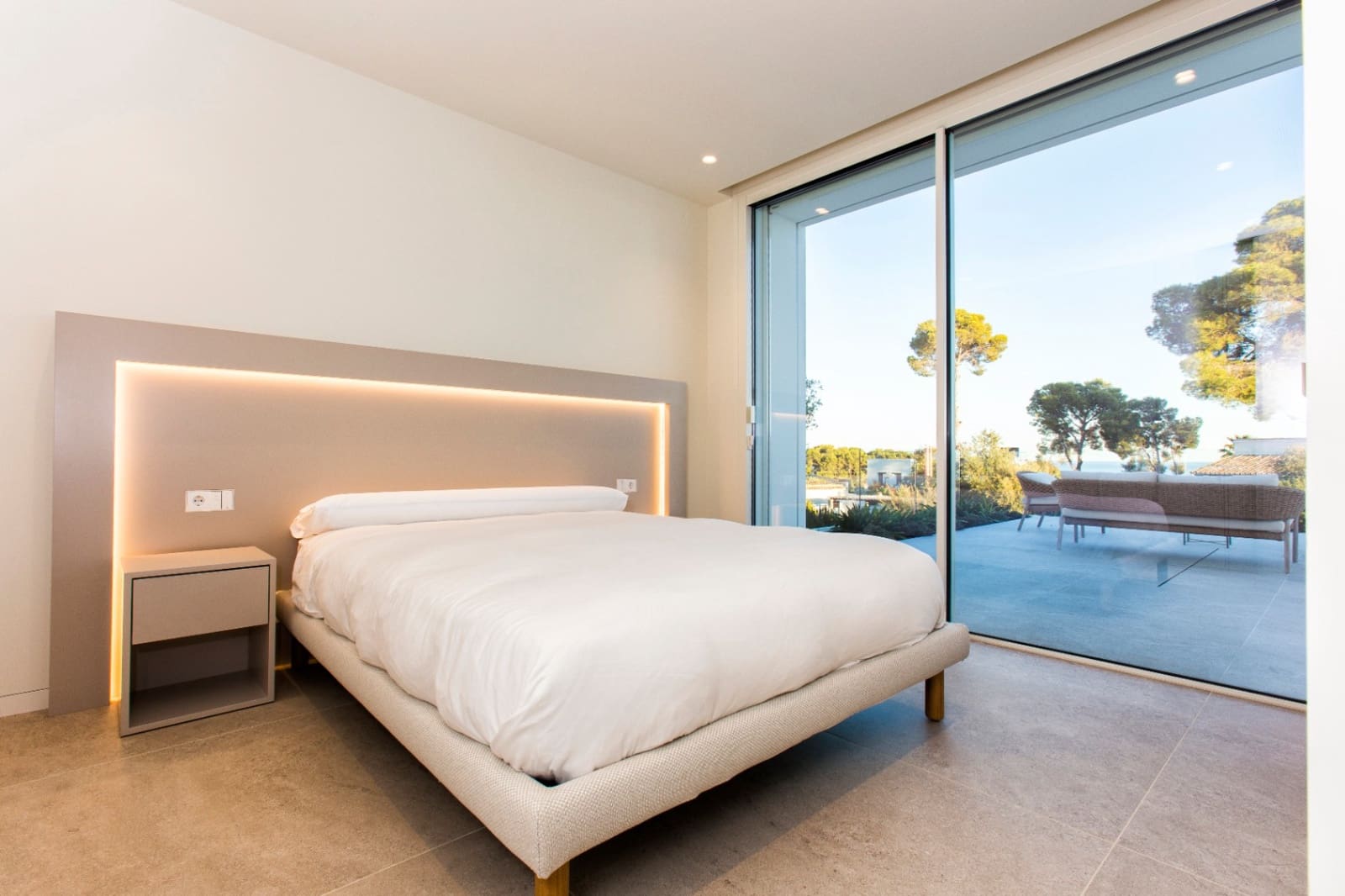 4 slaapkamer Villa te koop in Benissa met zwembad garage - € 2.595.000 (Ref: 9009939)