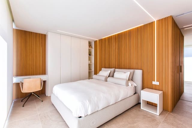 4 slaapkamer Villa te koop in Benissa met zwembad garage - € 2.595.000 (Ref: 9009939)