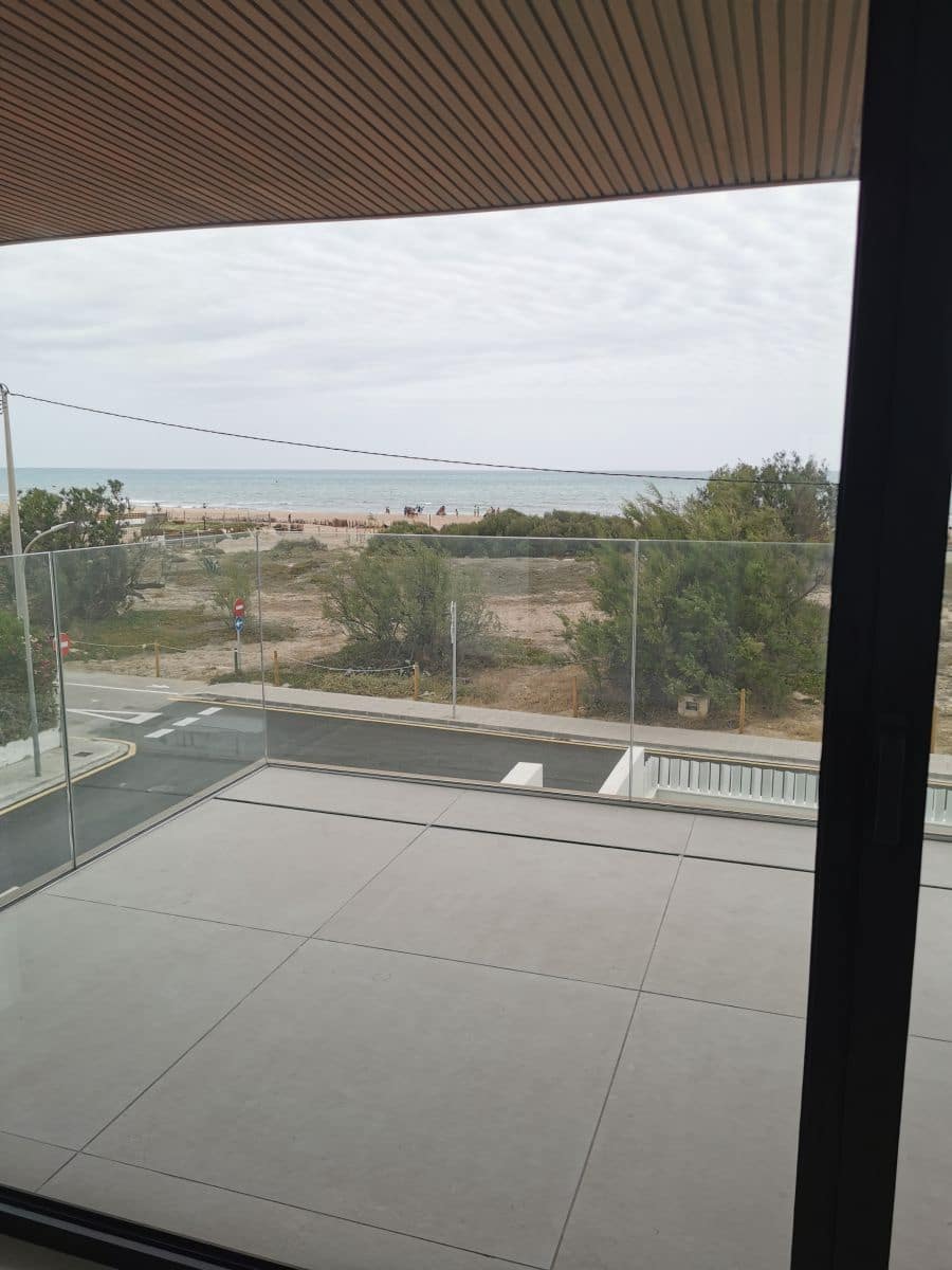 Apartamento de 3 habitaciones en Dénia en venta - 650.000 € (Ref: 9016490)