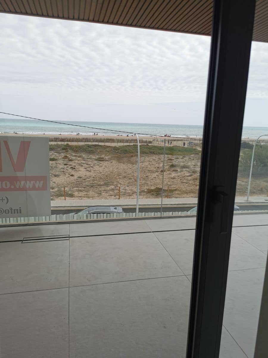 Apartamento de 3 habitaciones en Dénia en venta - 650.000 € (Ref: 9016492)