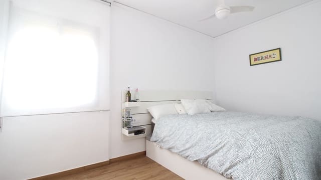 5 soverom Leilighet til salgs i Centro Urbano, Dénia - € 357 000 (Ref: 9016497)
