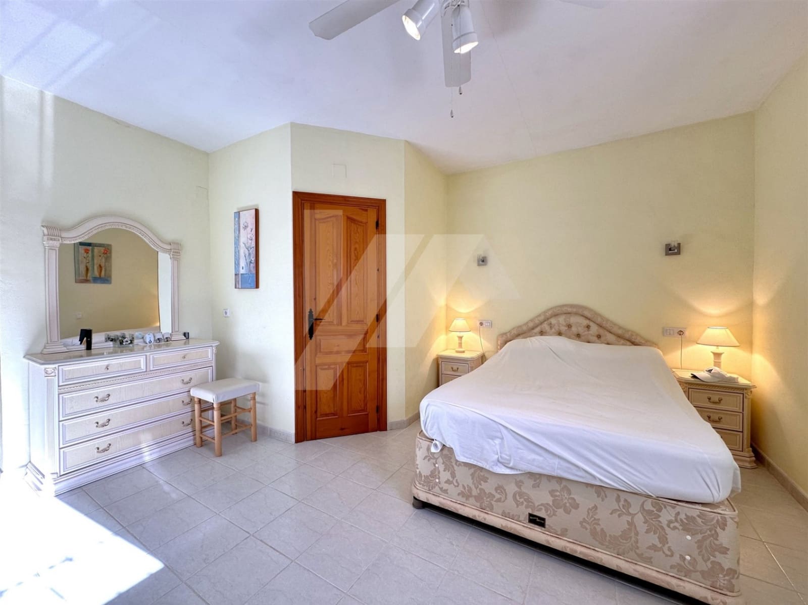 4 slaapkamer Villa te koop in Benissa met zwembad garage - € 675.000 (Ref: 9016503)