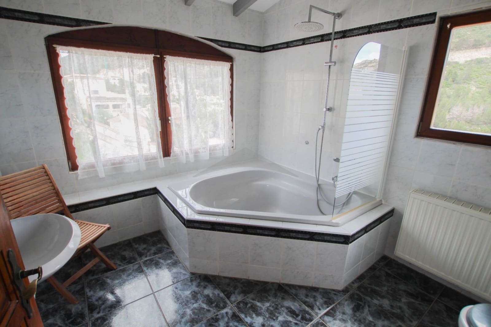 4 slaapkamer Villa te koop in Benitachell / Benitatxell met zwembad - € 525.000 (Ref: 9016507)