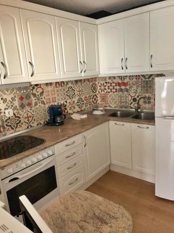 6 chambre Villa/Maison Semi-Mitoyenne à vendre à Albir, Alfaz del Pi / L'Alfàs del Pi avec piscine garage - 850 000 € (Ref: 9029132)