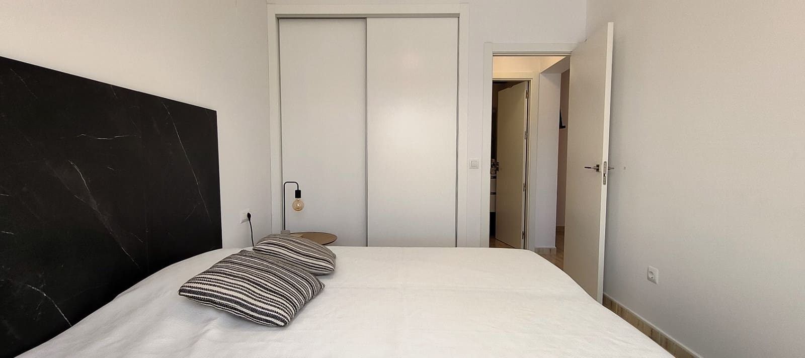 2 sypialnia Dom blizniak na sprzedaż w Calpe / Calp z basenem garażem - 395 000 € (Ref: 9029133)