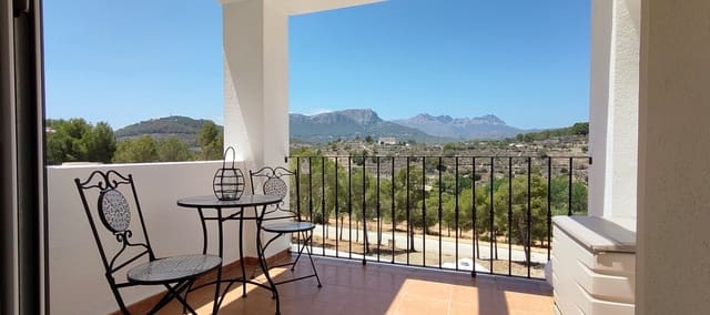 2 Zimmer Doppelhaus zu verkaufen in Calpe / Calp mit Pool Garage - 395.000 € (Ref: 9029133)