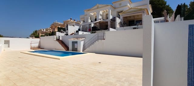 2 sypialnia Dom blizniak na sprzedaż w Calpe / Calp z basenem garażem - 350 000 € (Ref: 9029133)