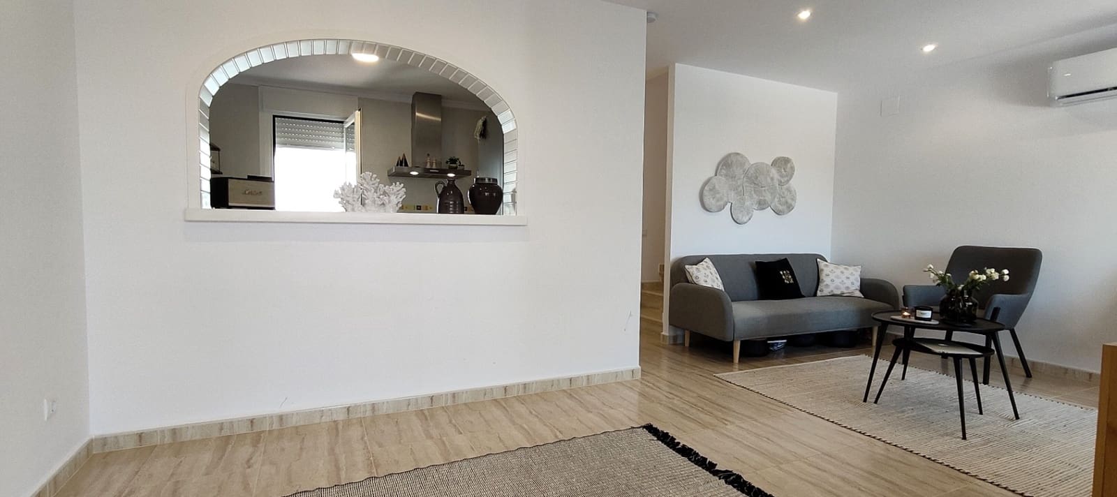 2 sypialnia Dom blizniak na sprzedaż w Calpe / Calp z basenem garażem - 395 000 € (Ref: 9029133)