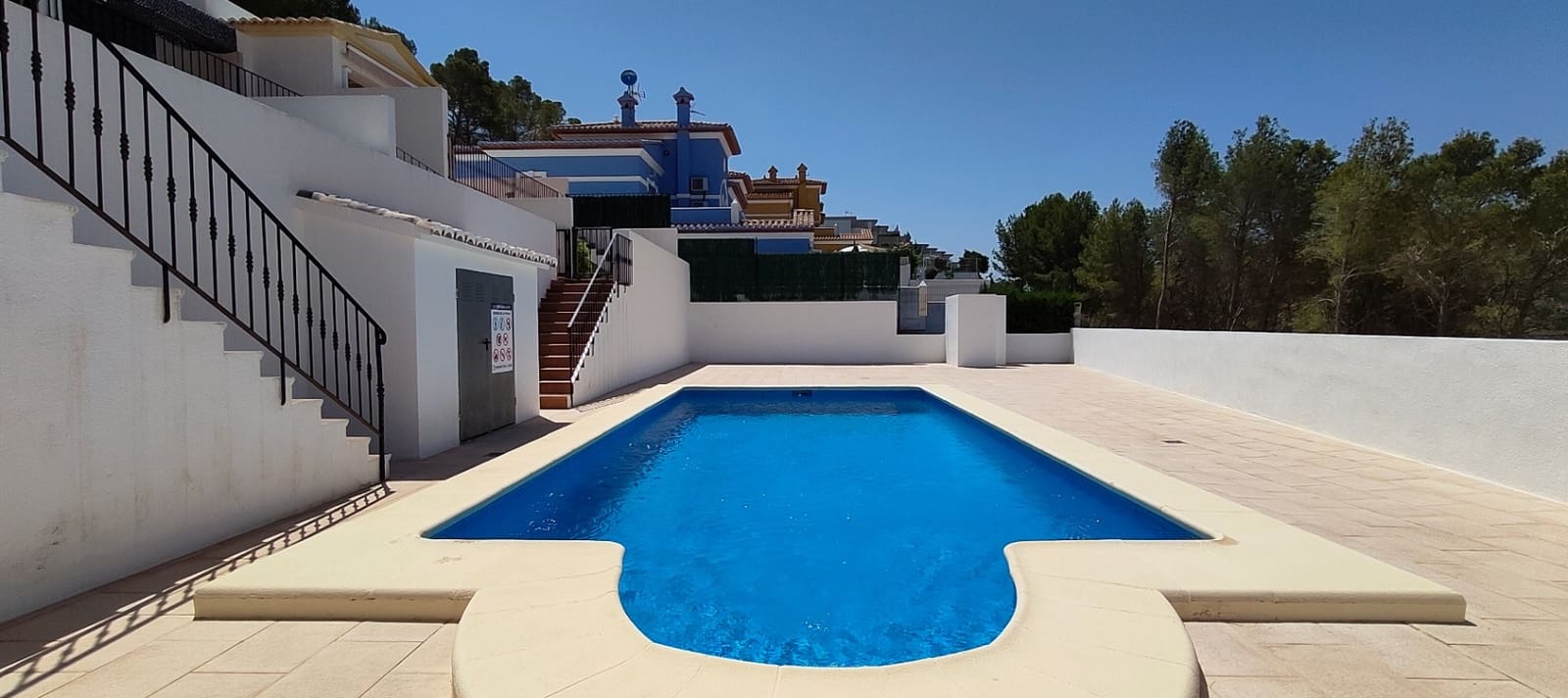 2 sypialnia Dom blizniak na sprzedaż w Calpe / Calp z basenem garażem - 395 000 € (Ref: 9029133)