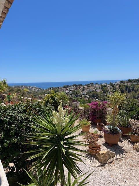 1 bedroom Apartment for sale in Benissa with garage - € 168,000 (Ref: 9041279)