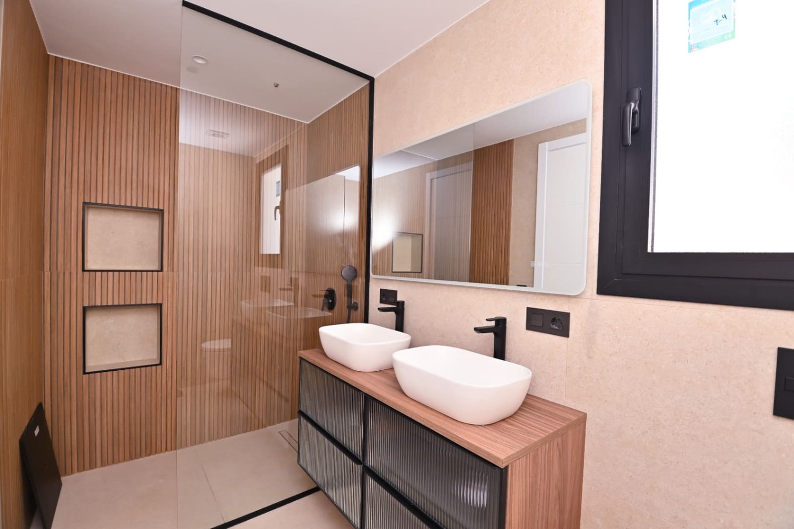 4 quarto Moradia para venda em Moraira com piscina garagem - 1 849 000 € (Ref: 9047134)