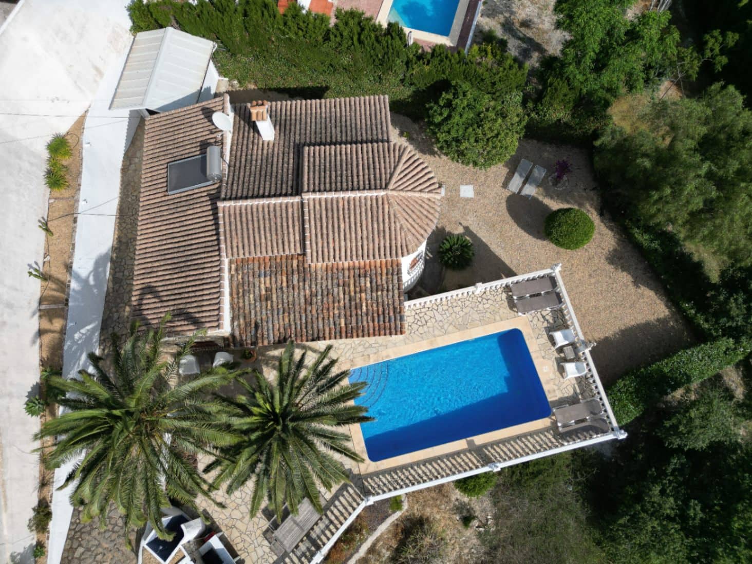 4 soveværelse Villa til salg i Montemar med swimmingpool garage - € 728.600 (Ref: 9065592)