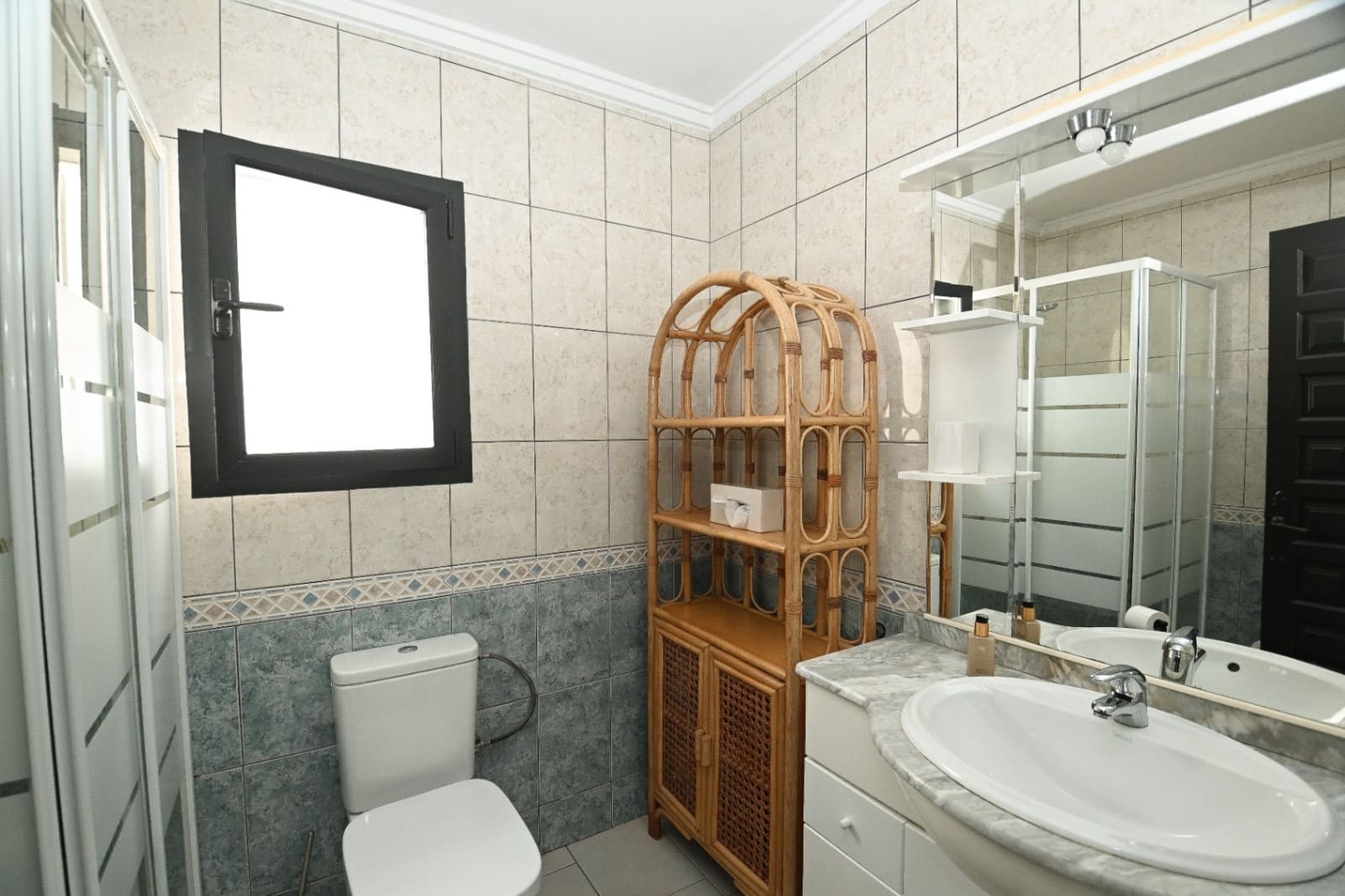 4 soveværelse Villa til salg i Montemar med swimmingpool garage - € 728.600 (Ref: 9065592)