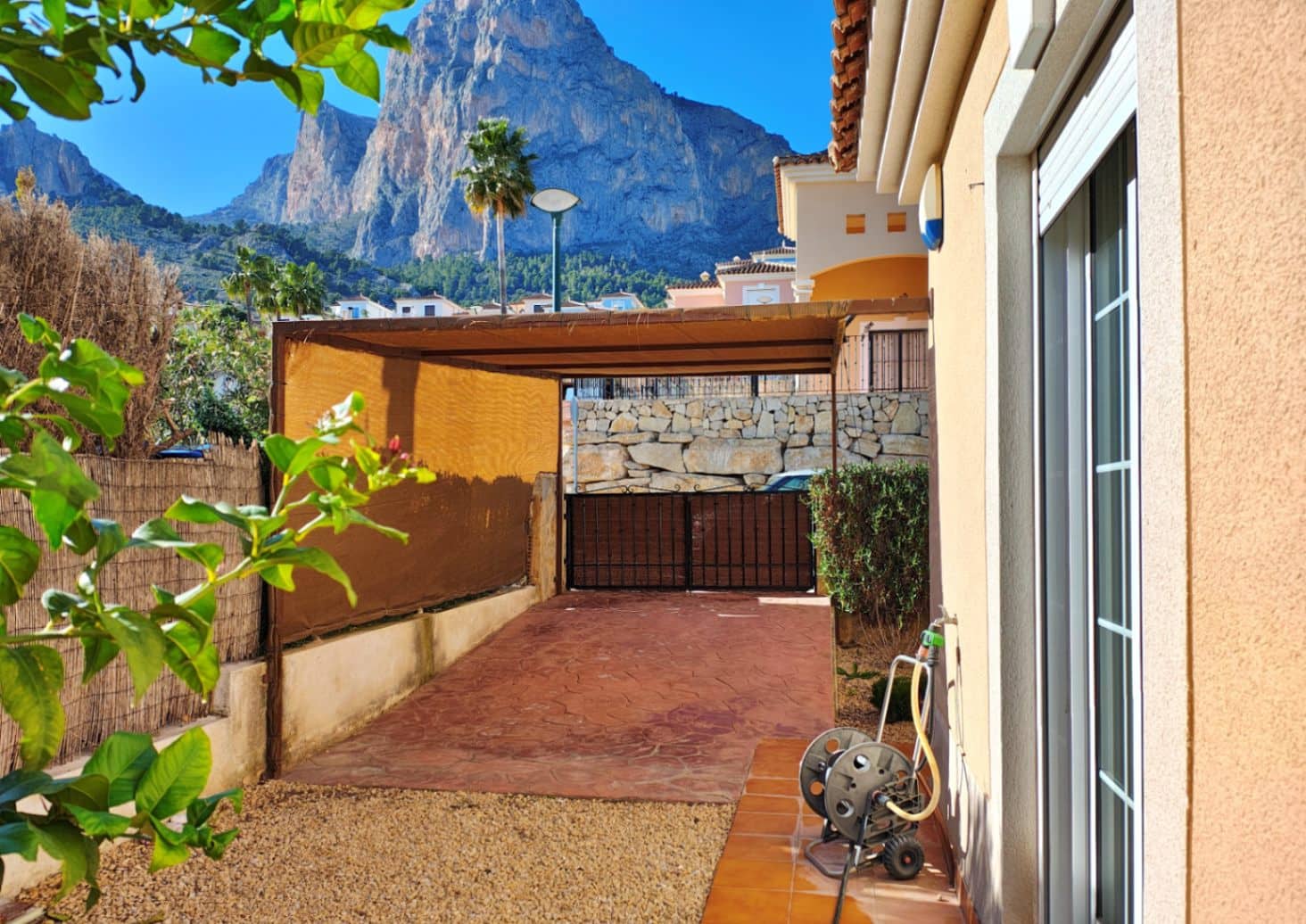 2 camera da letto Villetta Bifamiliare in vendita in Polop con piscina garage - 315.000 € (Rif: 9099819)