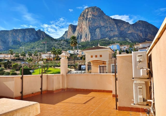 2 Zimmer Doppelhaus zu verkaufen in Polop mit Pool Garage - 315.000 € (Ref: 9099819)