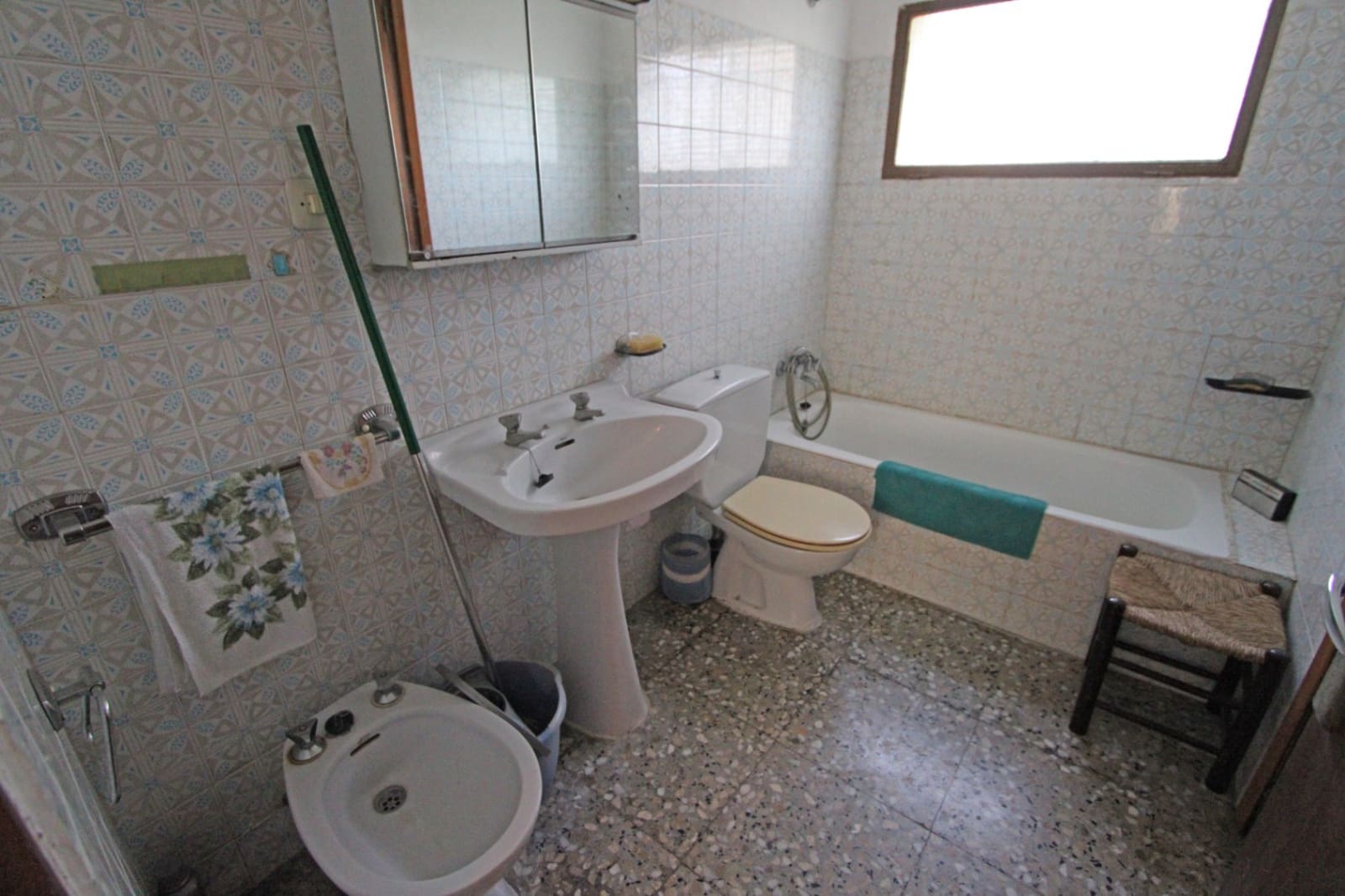 2 sypialnia Willa na sprzedaż w Orba z garażem - 160 000 € (Ref: 9103662)