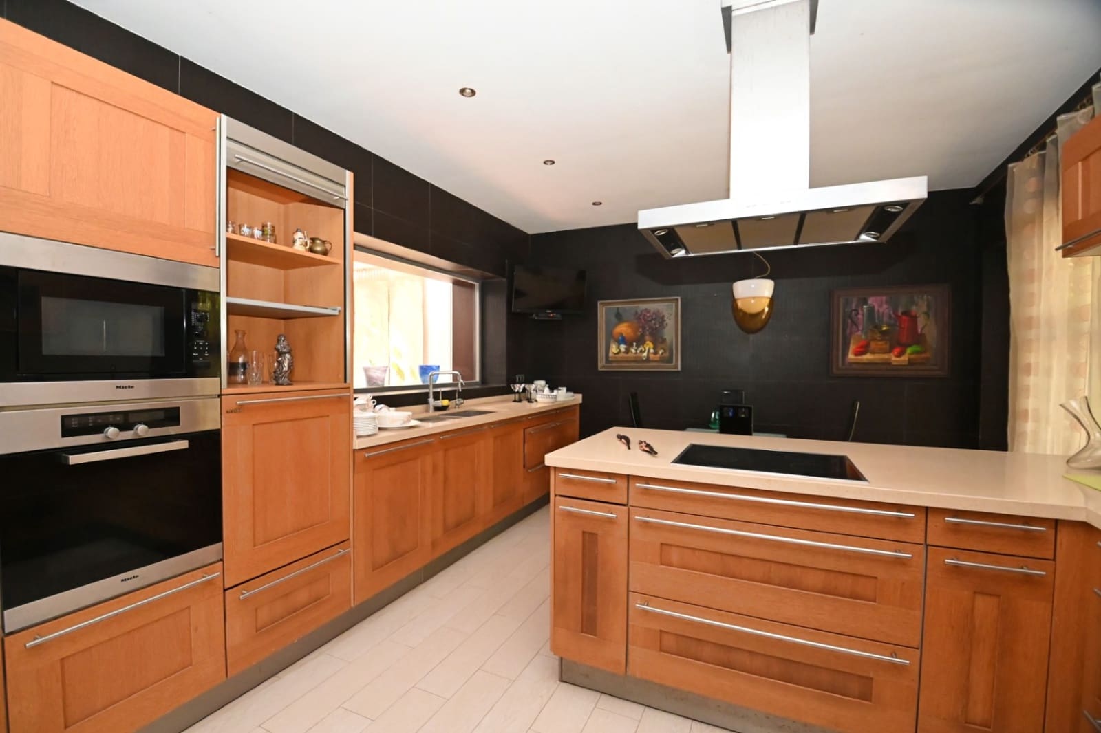 6 soverom Villa til salgs i Denia med svømmebasseng garasje - € 1 850 000 (Ref: 9103666)