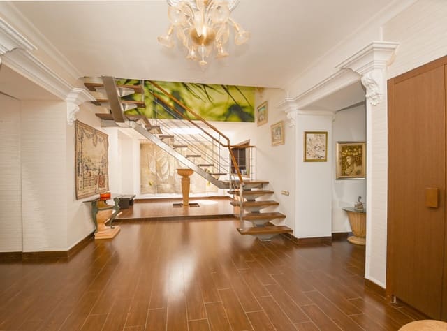 6 bedroom Villa for sale in Las Rotas / Les Rotes, Dénia with pool garage - € 1,850,000 (Ref: 9103666)