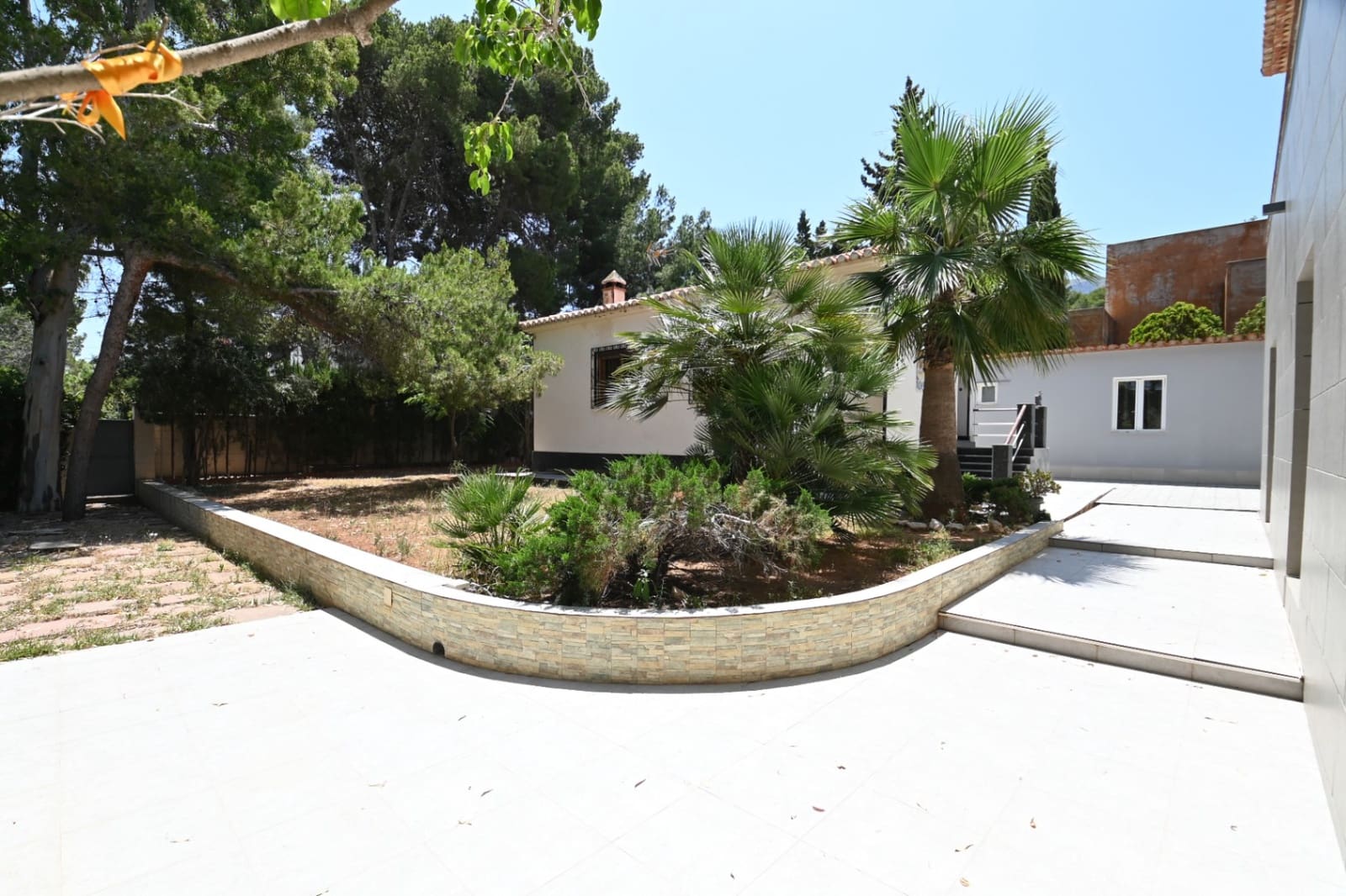 6 soverom Villa til salgs i Denia med svømmebasseng garasje - € 1 850 000 (Ref: 9103666)
