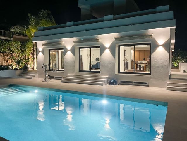 4 Zimmer Villa zu verkaufen in El Montgó, Dénia mit Pool Garage - 1.350.000 € (Ref: 9103674)