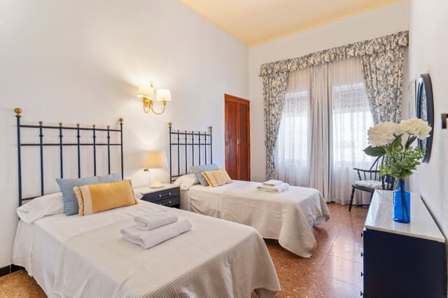 9 Zimmer Villa zu verkaufen in Dénia mit Pool Garage - 4.100.000 € (Ref: 9123619)