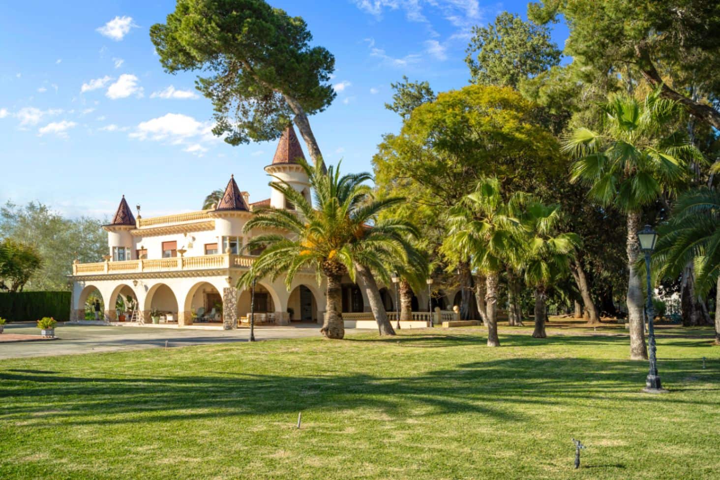 9 Zimmer Villa zu verkaufen in Denia mit Pool Garage - 4.100.000 € (Ref: 9123619)