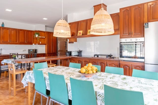 9 Zimmer Villa zu verkaufen in Dénia mit Pool Garage - 4.100.000 € (Ref: 9123619)