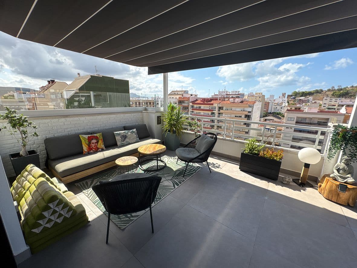 2 Zimmer Apartment zu verkaufen in Denia mit Garage - 478.000 € (Ref: 9148464)