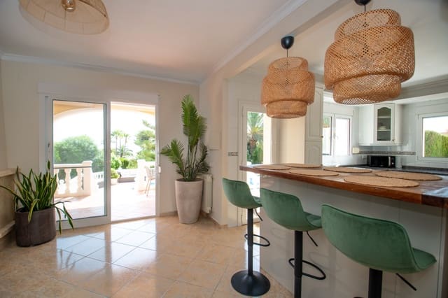 4 makuuhuone Huvila myytävänä paikassa Portichol - Balcón al Mar, Javea / Xàbia mukana uima-altaan 
autotalli - 775 000 € (Ref: 9161884)