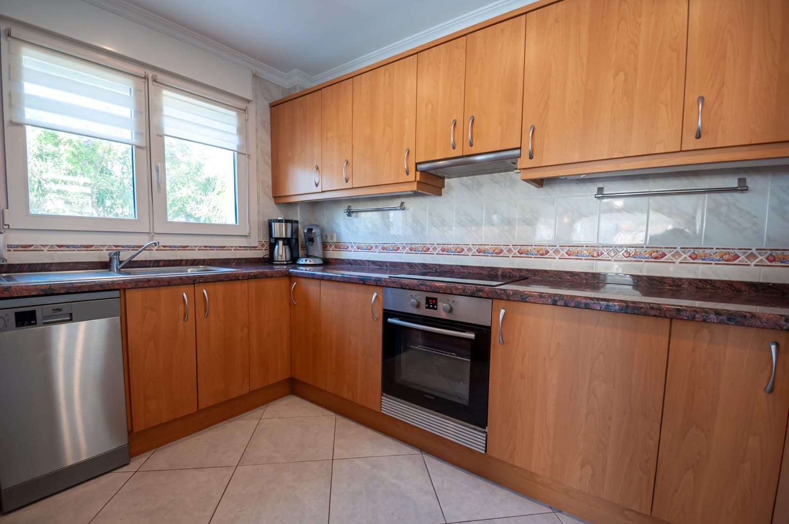 3 bedroom Villa for sale in Calpe / Calp with pool - € 725,000 (Ref: 9165198)