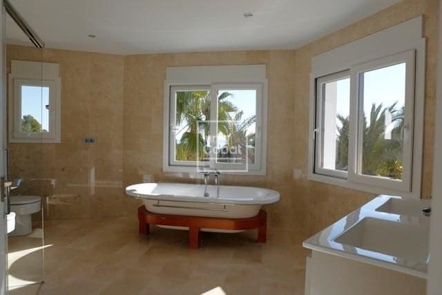 4 Zimmer Villa zu verkaufen in Benissa mit Pool - 1.350.000 € (Ref: 9165278)