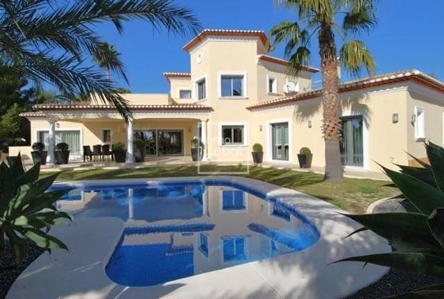 4 Zimmer Villa zu verkaufen in Benissa mit Pool - 1.350.000 € (Ref: 9165278)