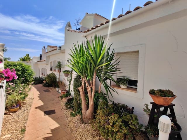 3 slaapkamer Huis te koop in La Nucia met zwembad garage - € 325.000 (Ref: 9175765)