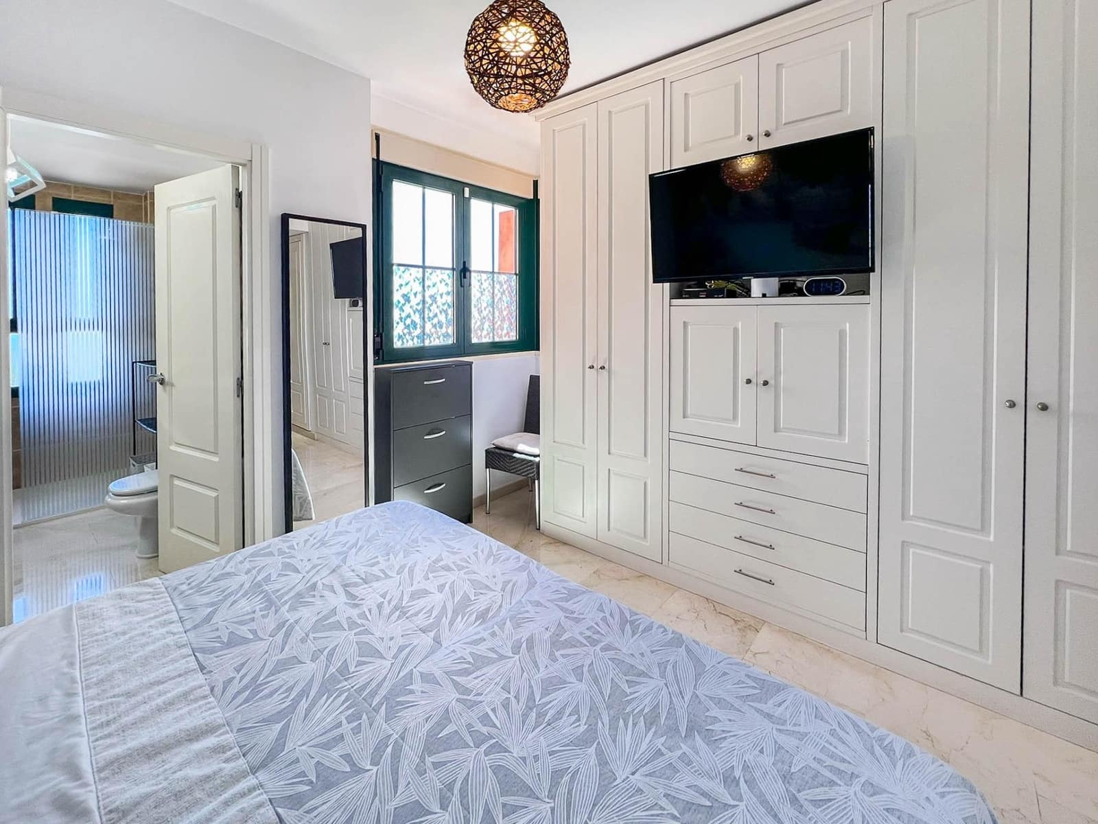 3 bedroom Apartment for sale in Finestrat with pool - € 465,000 (Ref: 9187791)