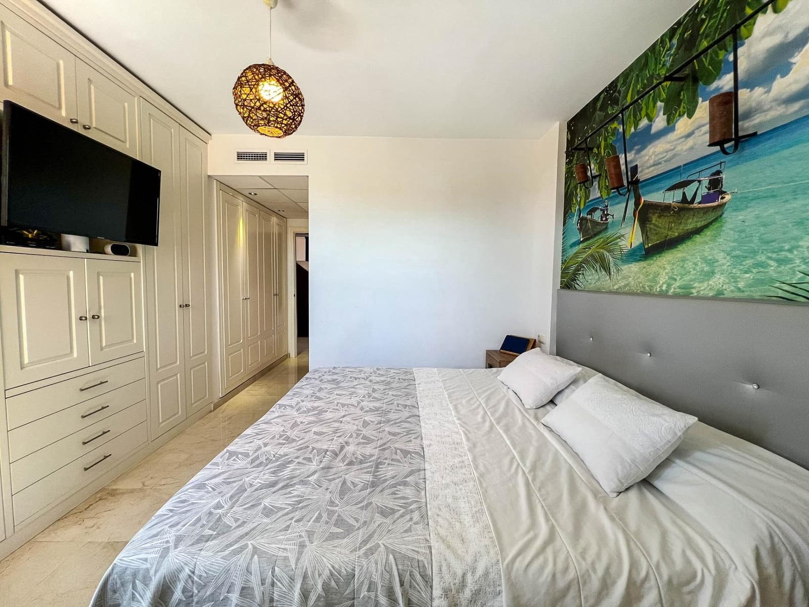 3 bedroom Apartment for sale in Finestrat with pool - € 465,000 (Ref: 9187791)