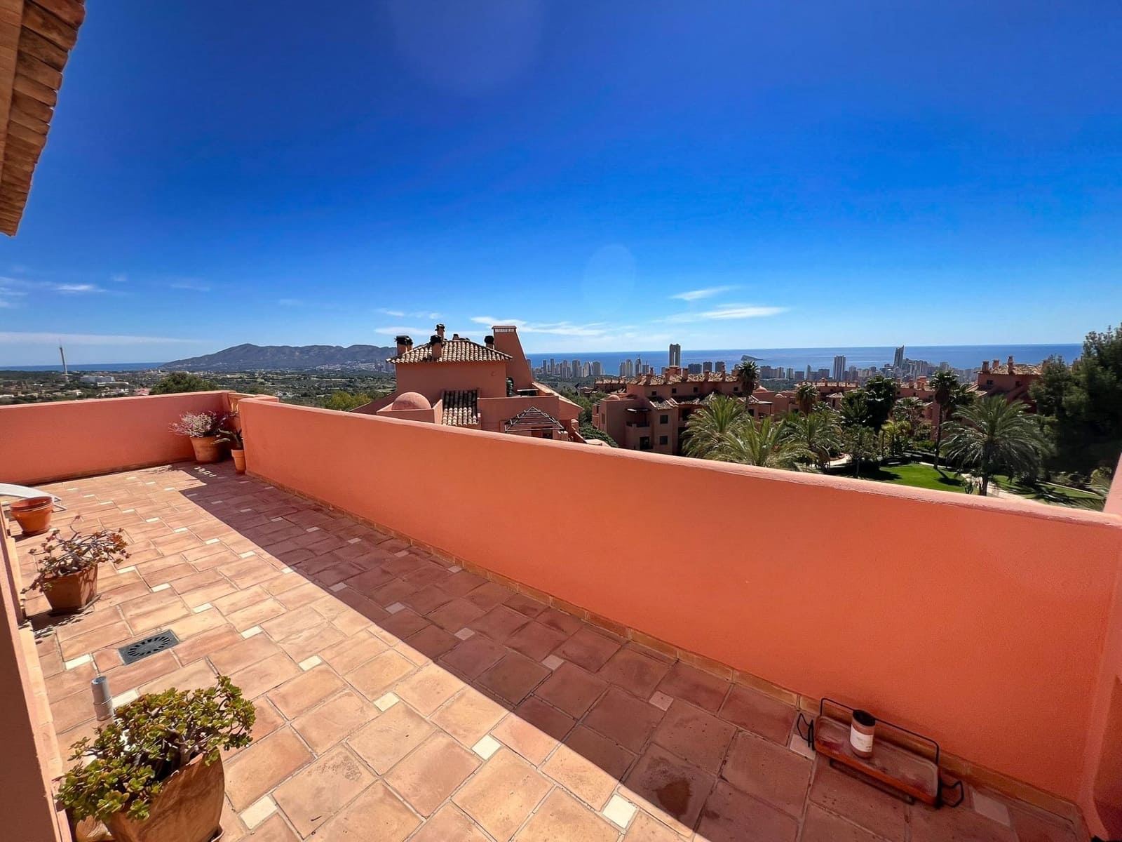 3 bedroom Apartment for sale in Finestrat with pool - € 465,000 (Ref: 9187791)