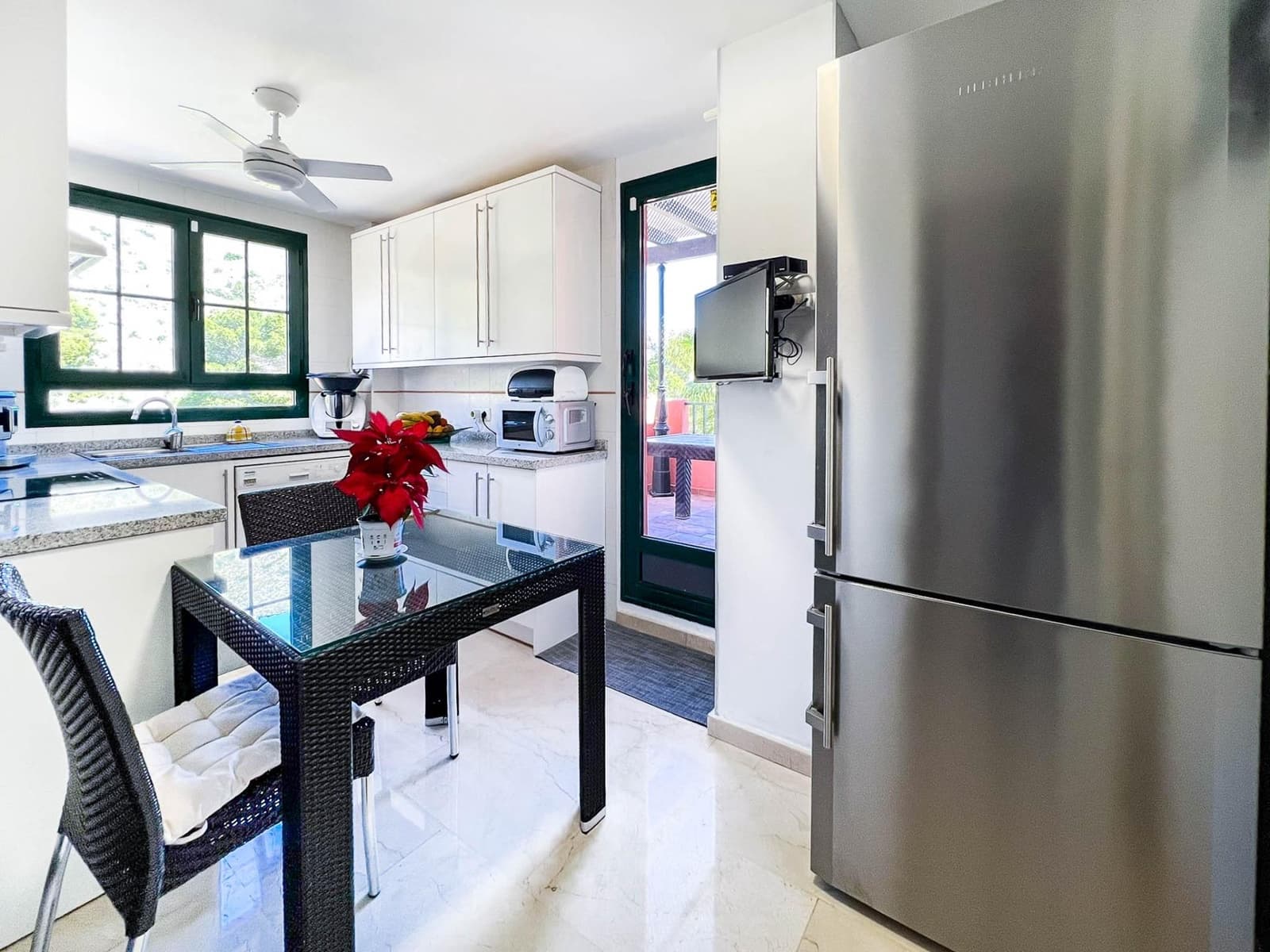 3 bedroom Apartment for sale in Finestrat with pool - € 465,000 (Ref: 9187791)