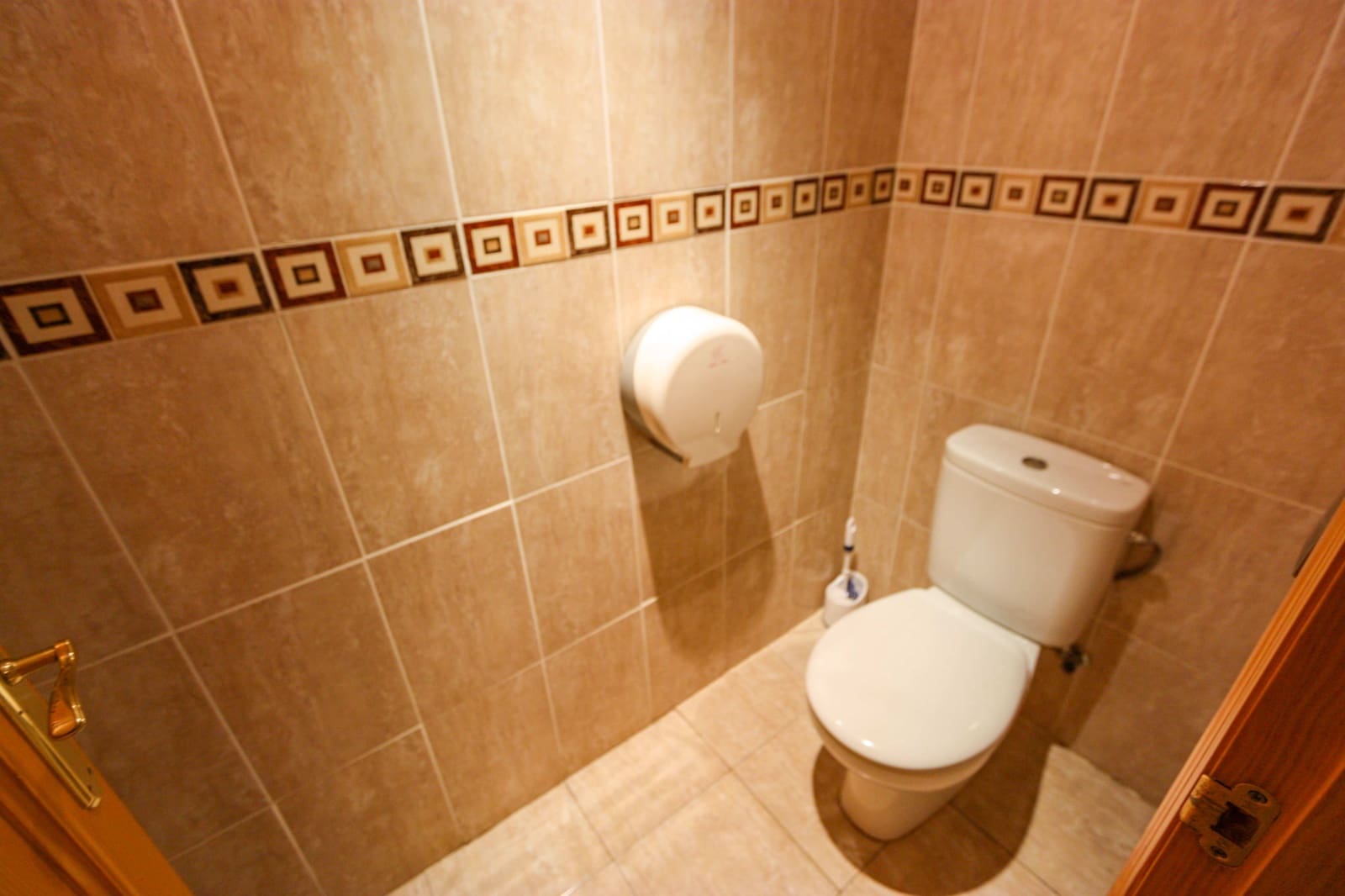 4 soveværelse Restaurant/Bar til salg i Orba - € 575.000 (Ref: 9187807)