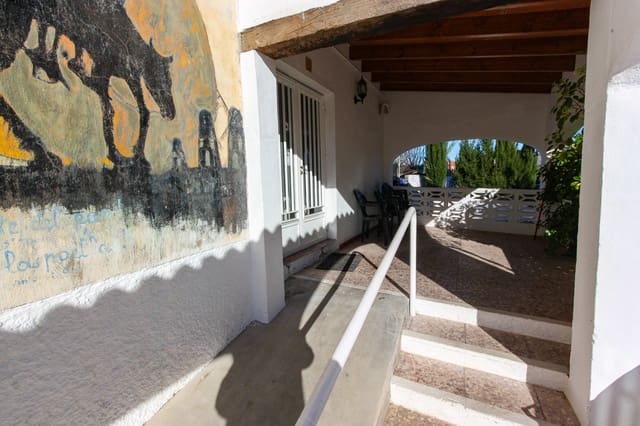 4 bedroom Restaurant/Bar for sale in Orba - € 575,000 (Ref: 9187807)