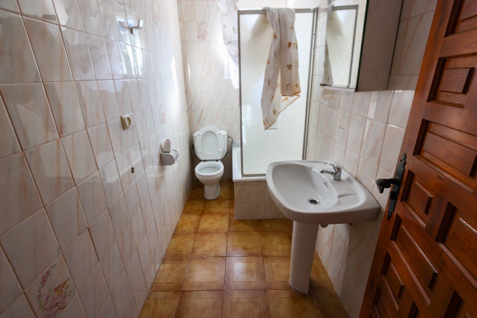 4 soveværelse Restaurant/Bar til salg i Orba - € 575.000 (Ref: 9187807)